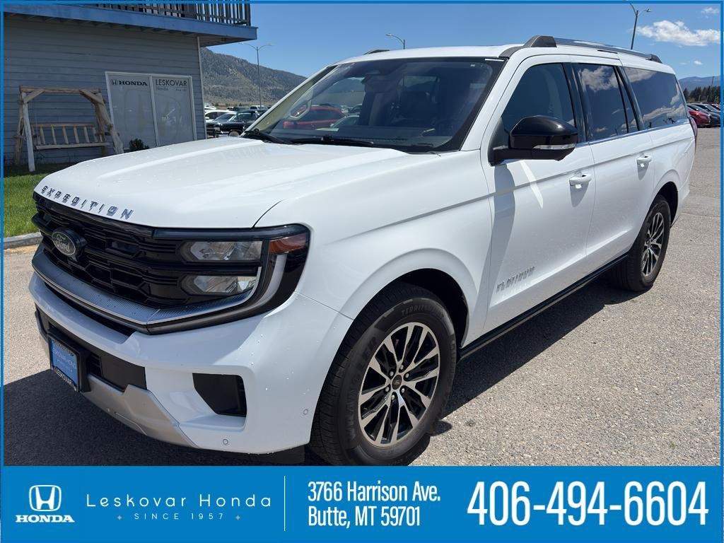 2025 Ford Expedition MAX Platinum in Oxford White — front three-quarter view