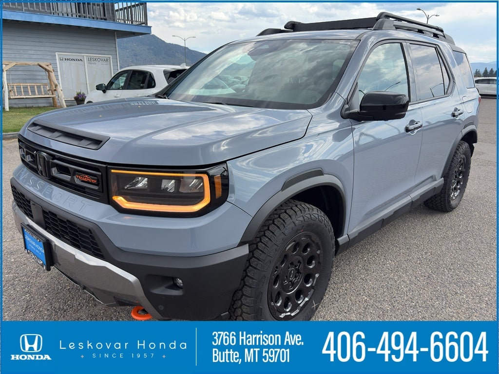 2026 Honda Passport TrailSport Elite Blackout in Sonic Gray Pearl — front three-quarter view
