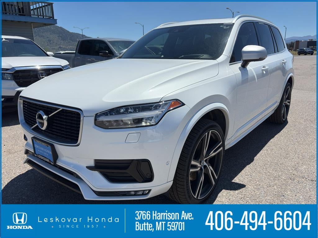 2019 Volvo XC90 R-Design in Crystal White Pearl Metallic — front three-quarter view